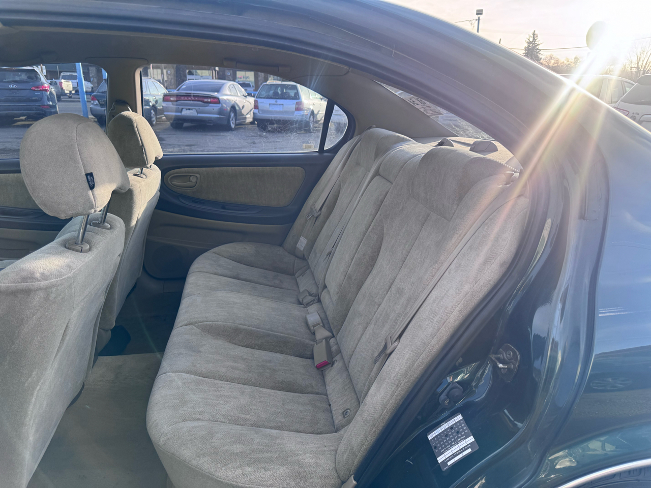 Nissan Maxima GXE 2001