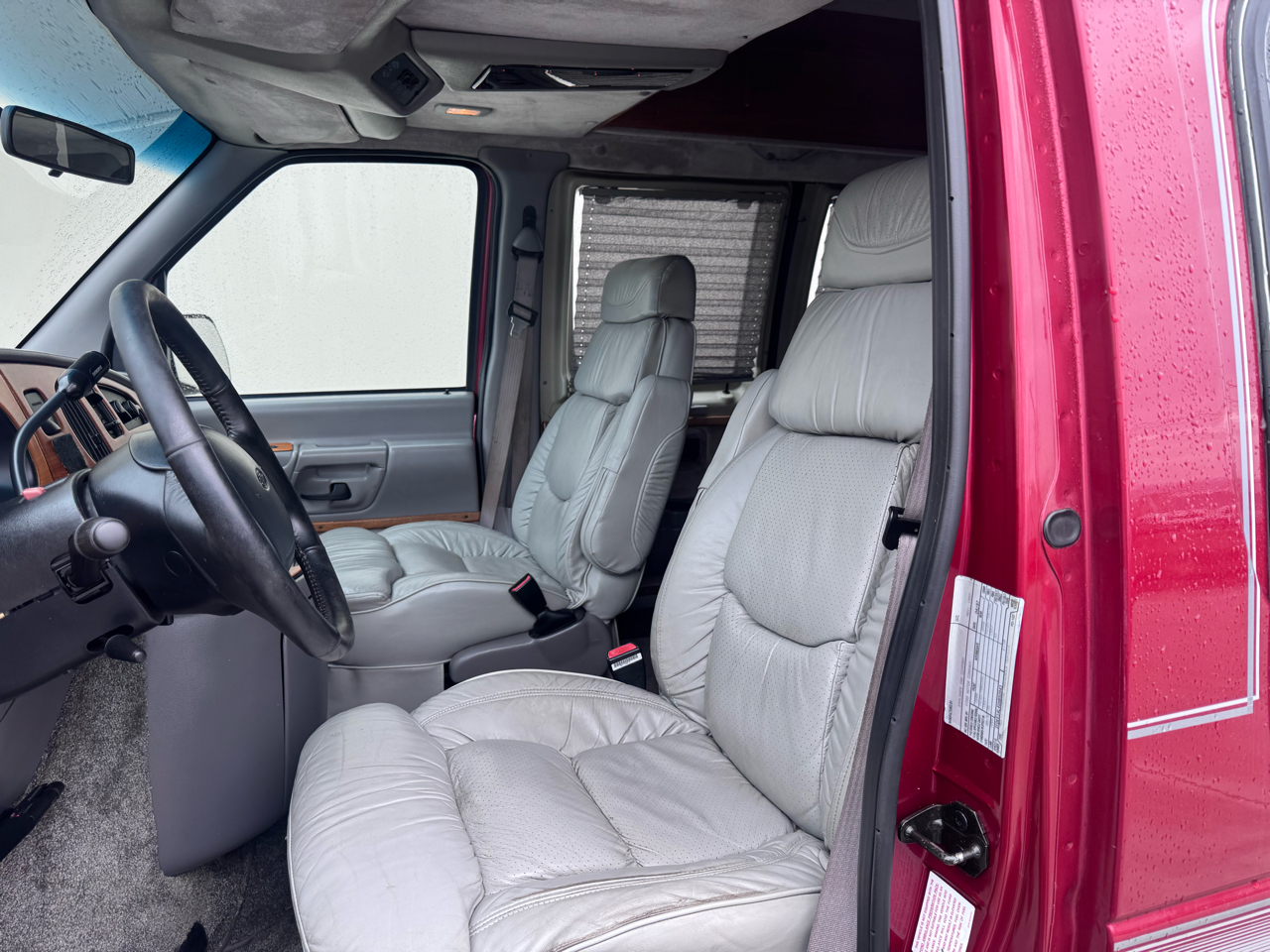 Ford Econoline E150 1997