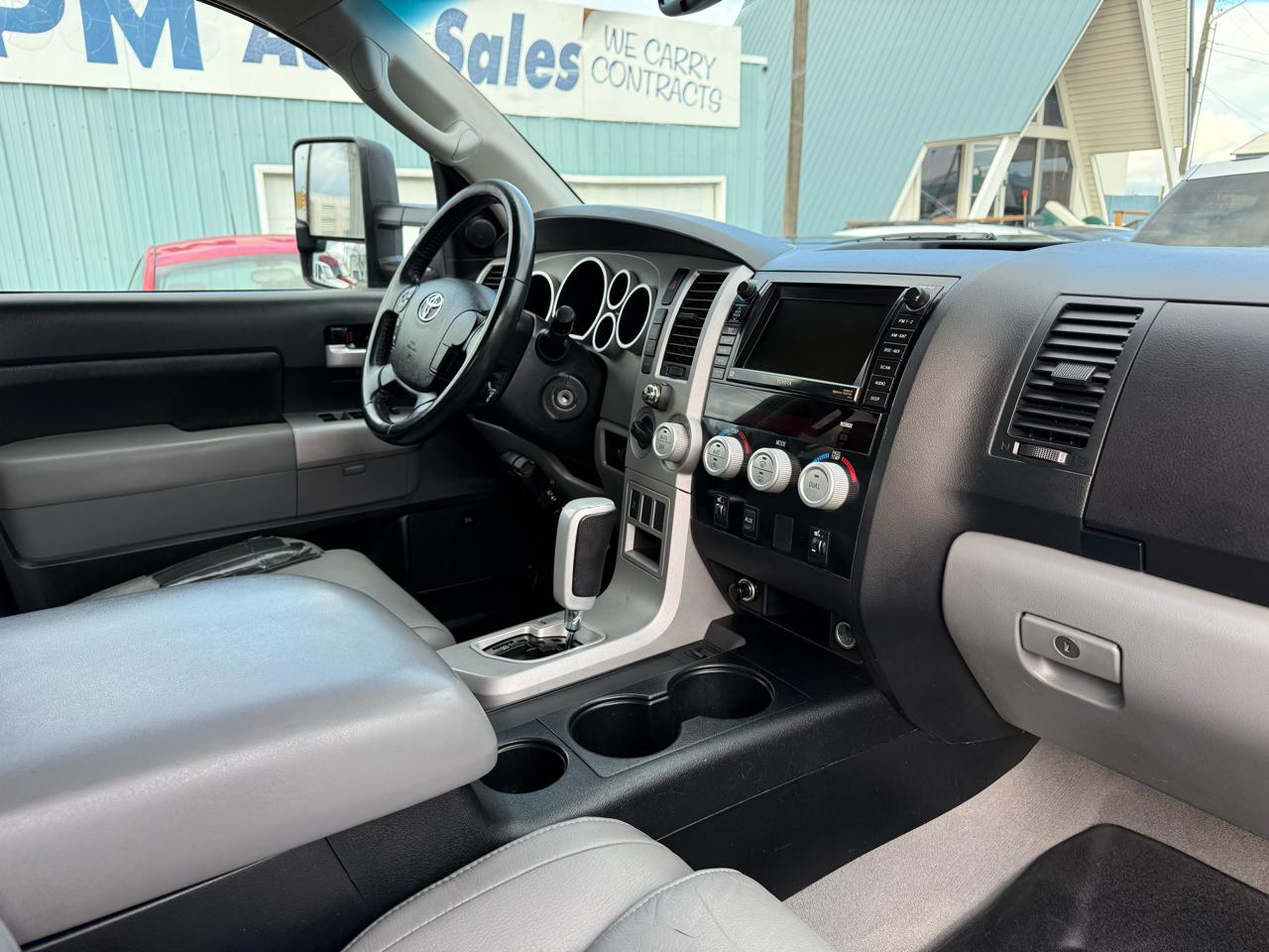 Toyota Tundra Limited CrewMax 6AT 4WD 2007