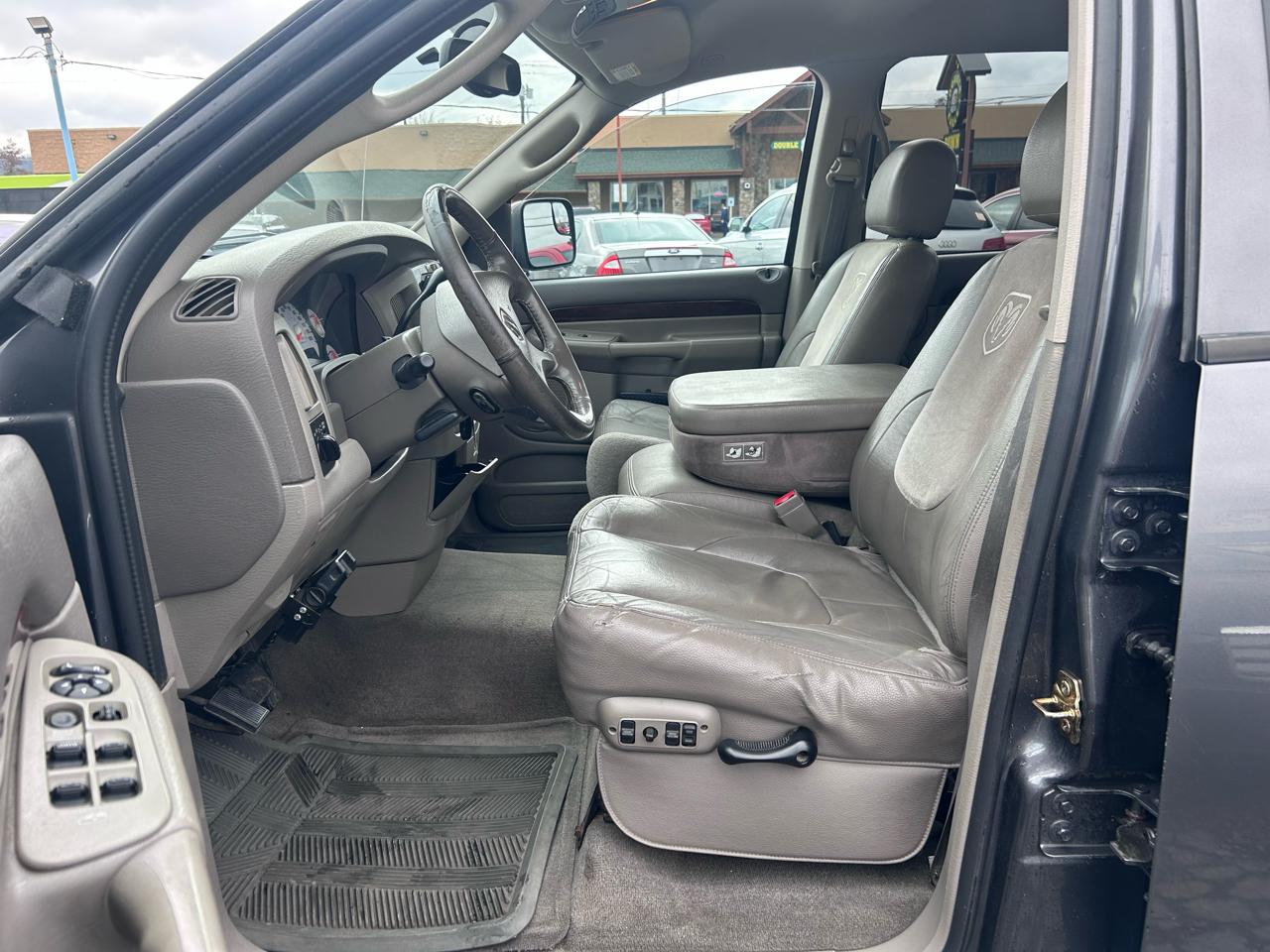 Dodge Ram 1500 Laramie Quad Cab Long Bed 2WD 2003