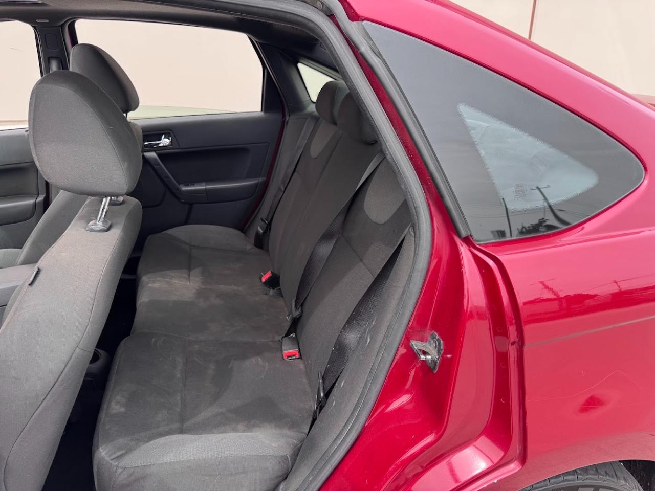 Ford Focus SES Sedan 2009