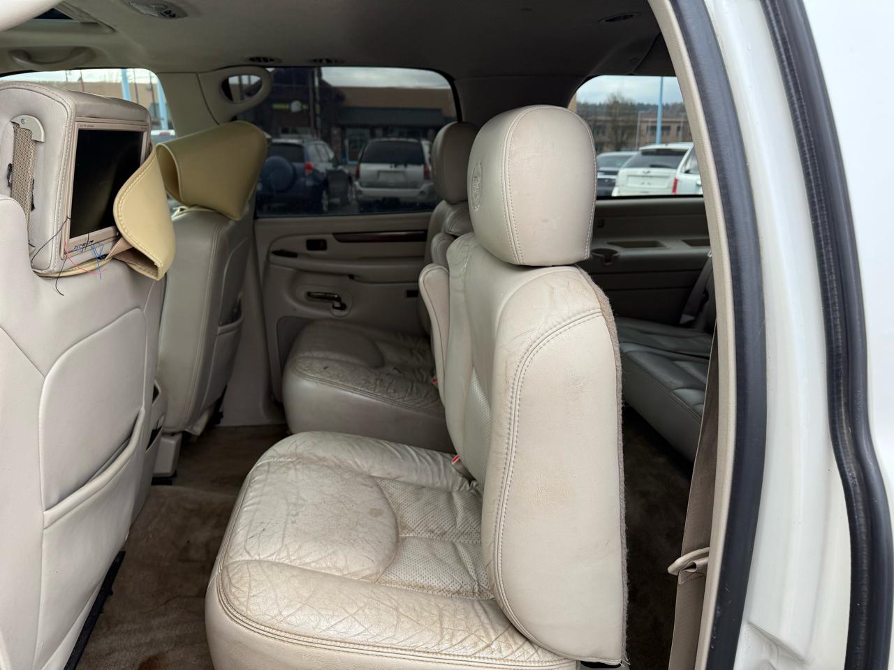 Cadillac Escalade ESV 2004