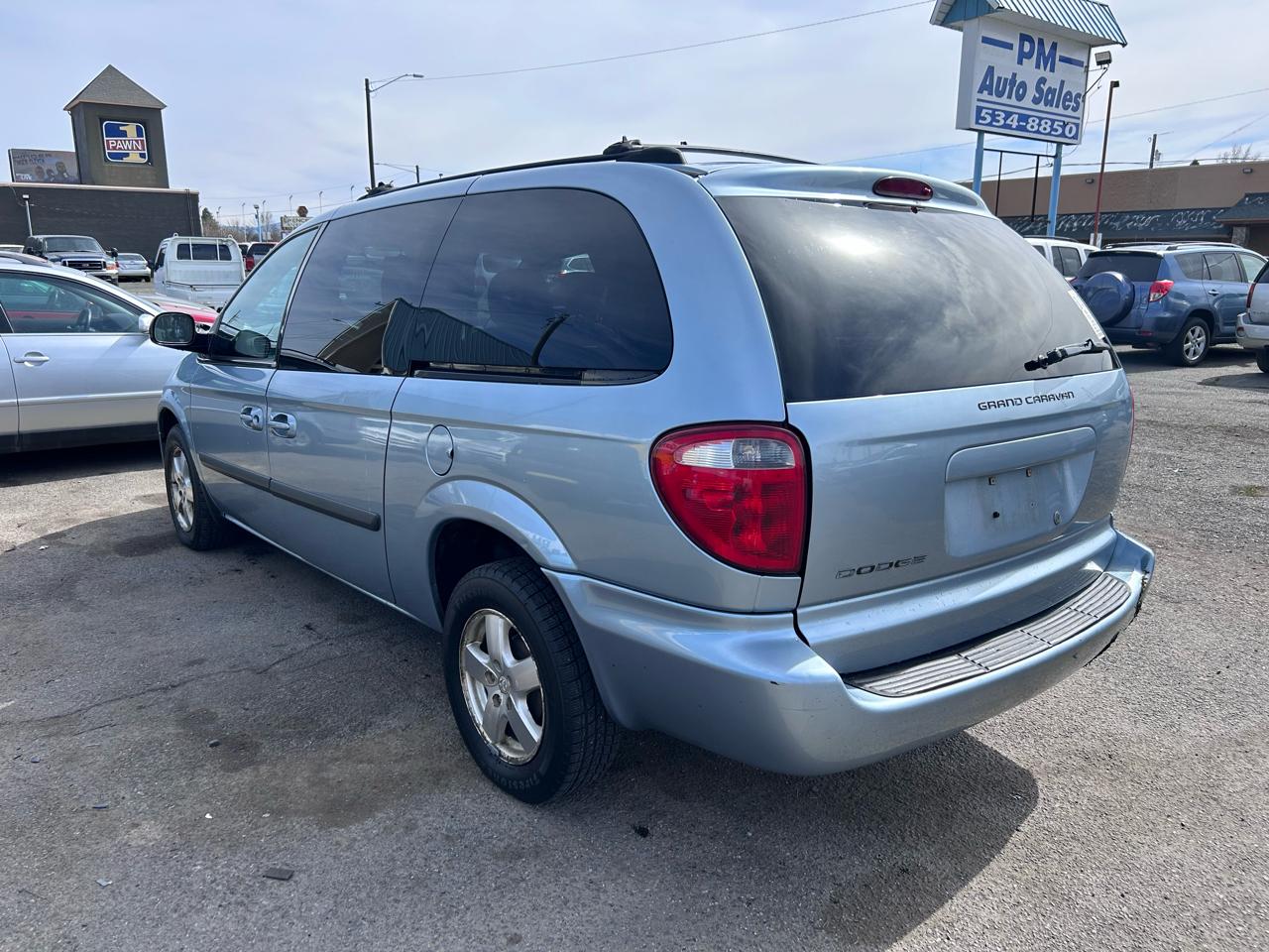 Dodge Grand Caravan SE 2005