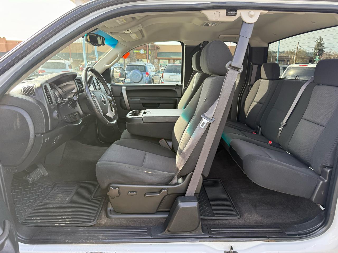 GMC Sierra 1500 SLE Ext. Cab 4WD 2011