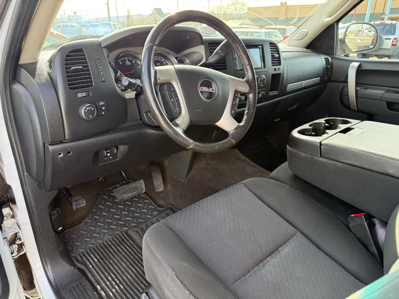 GMC Sierra 1500 SLE Ext. Cab 4WD 2011