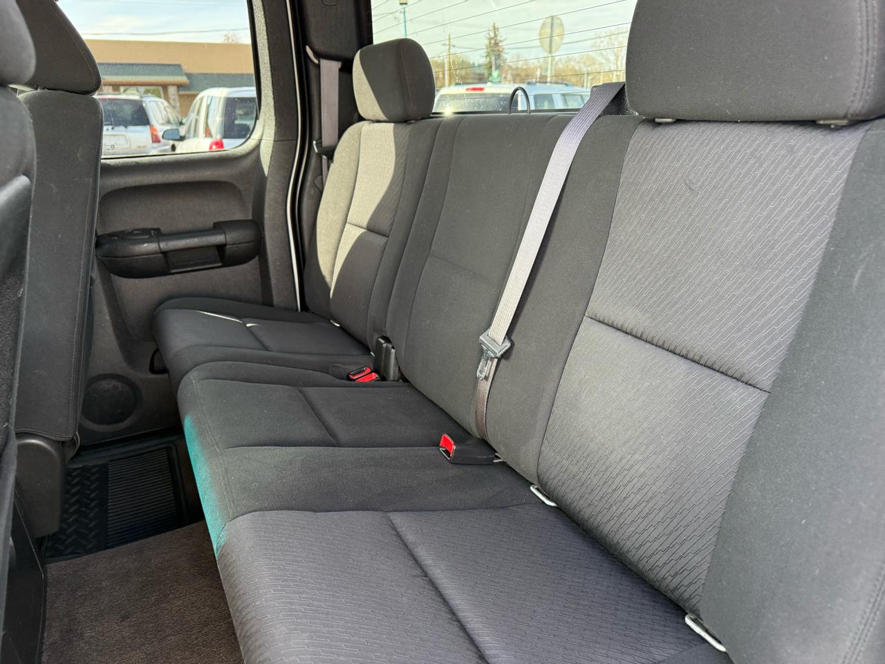 GMC Sierra 1500 SLE Ext. Cab 4WD 2011