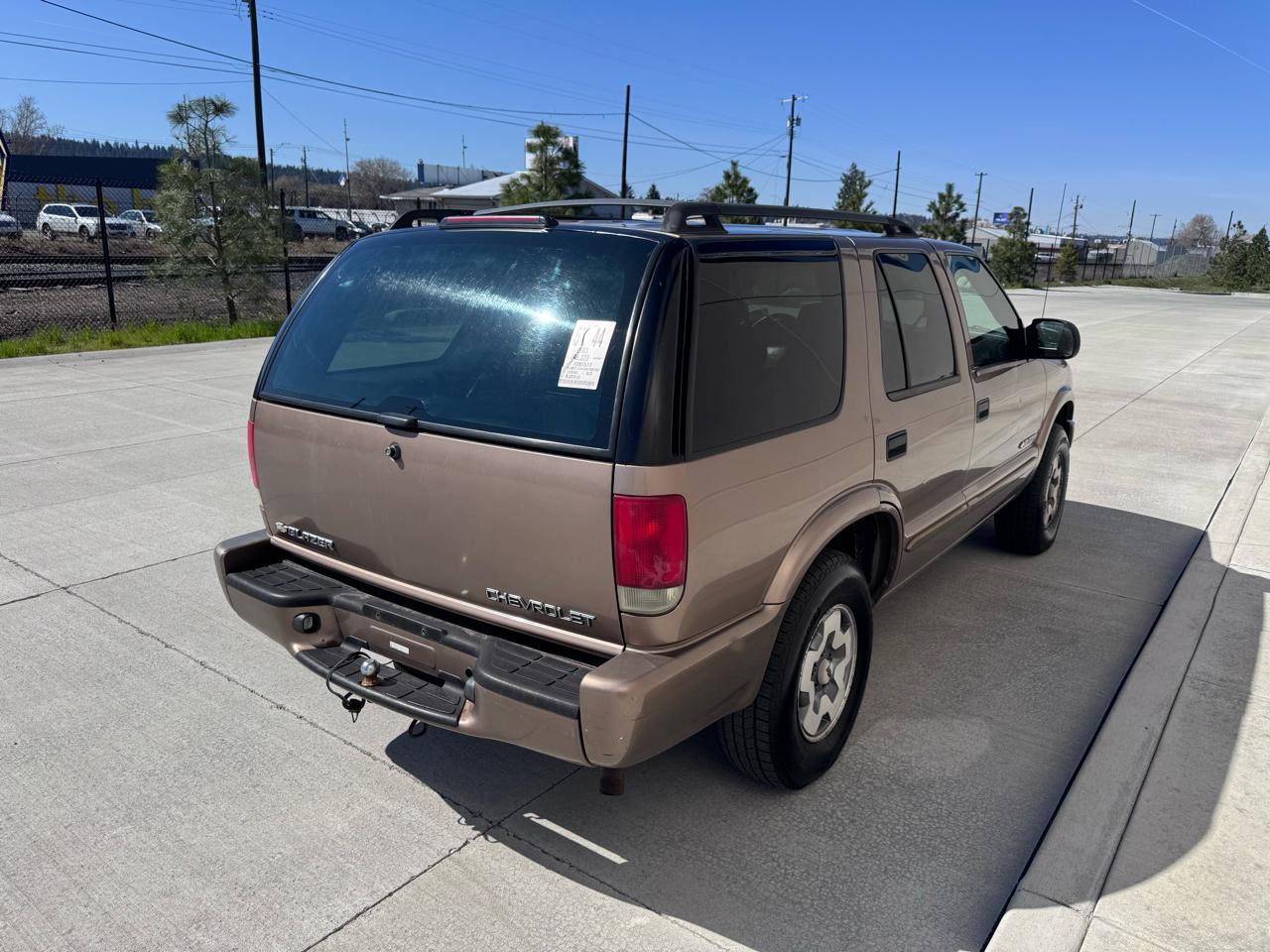 Chevrolet Blazer 4-Door 4WD LS 2003