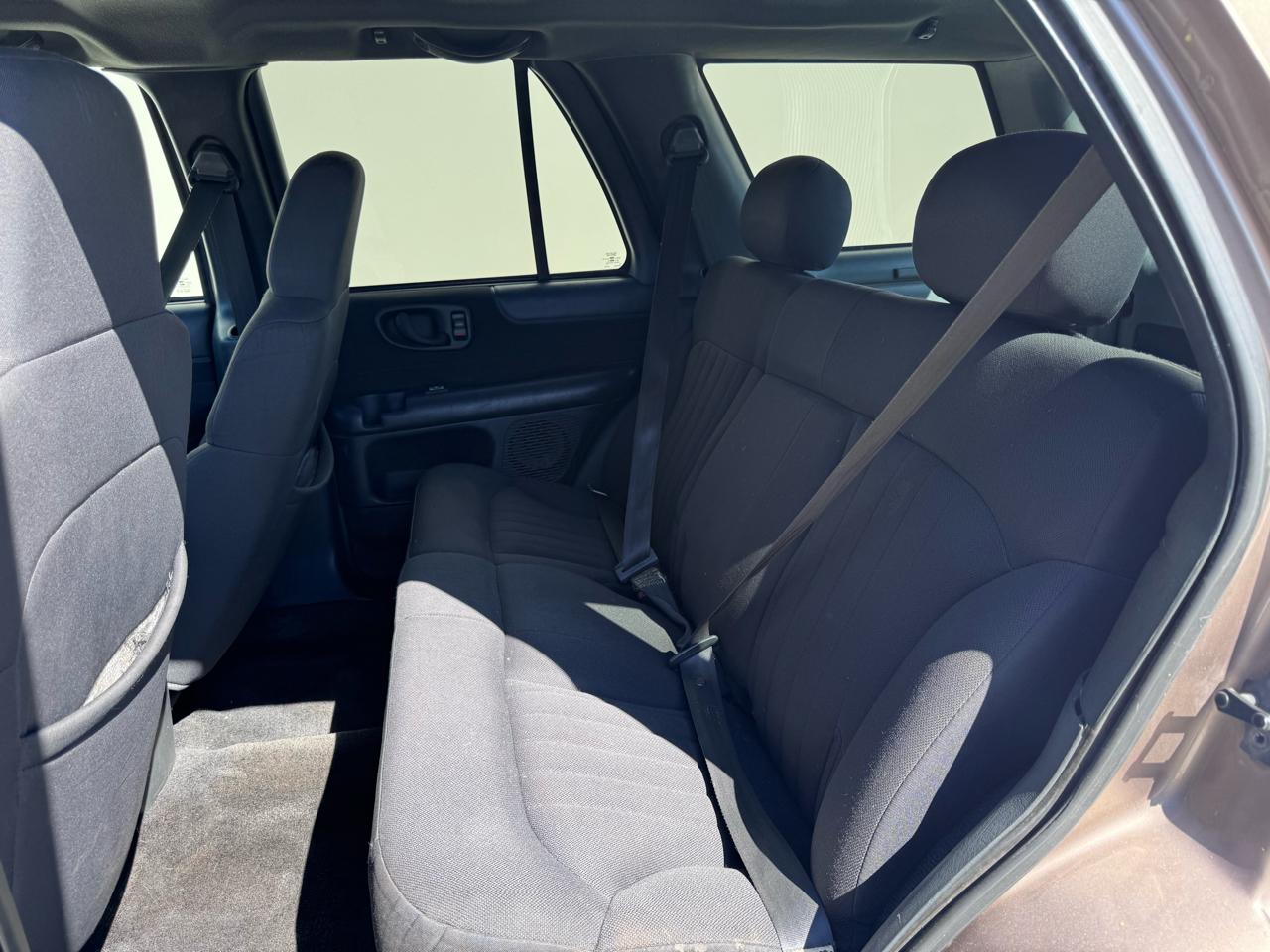 Chevrolet Blazer 4-Door 4WD LS 2003