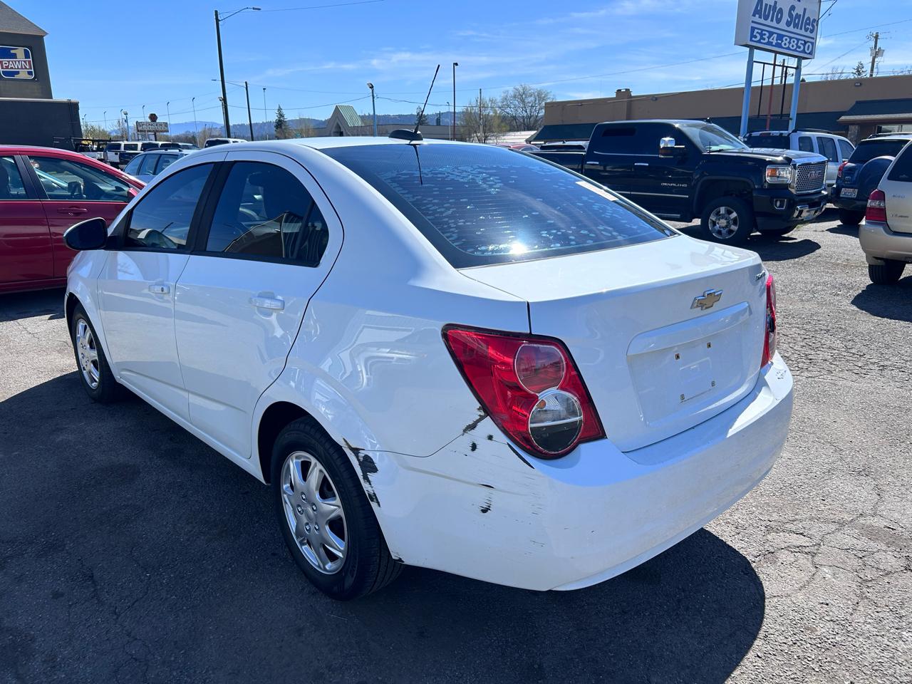 Chevrolet Sonic LS Auto Sedan 2016