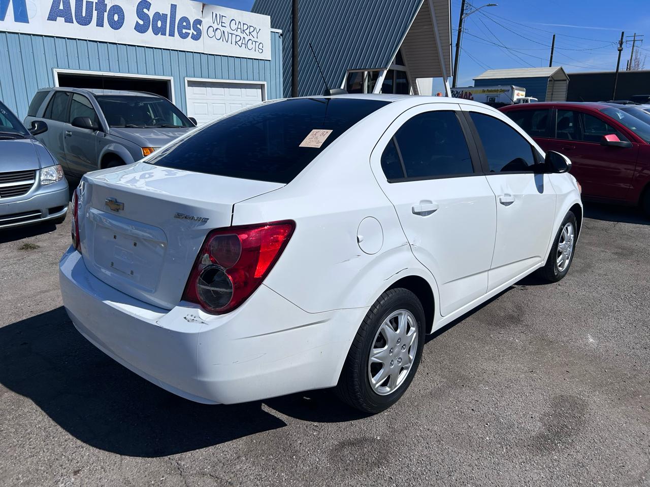 Chevrolet Sonic LS Auto Sedan 2016