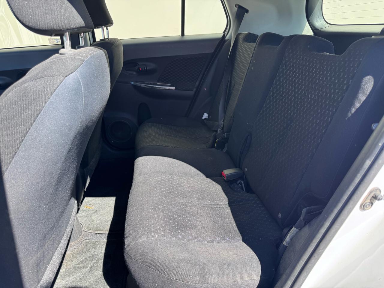 Scion xD 5-Door Hatchback 4-Spd AT 2014