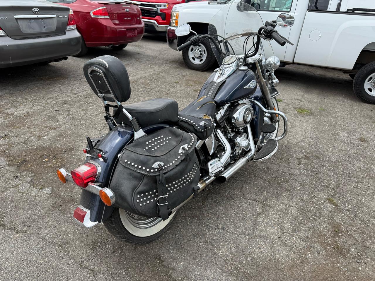 Harley-Davidson FLSTC103  2012