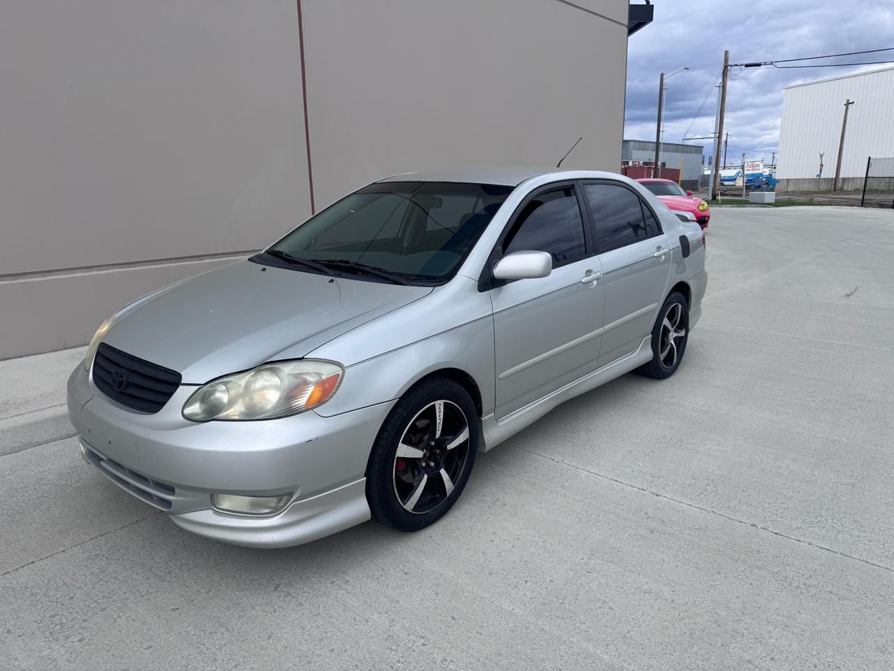 Toyota Corolla CE 2003