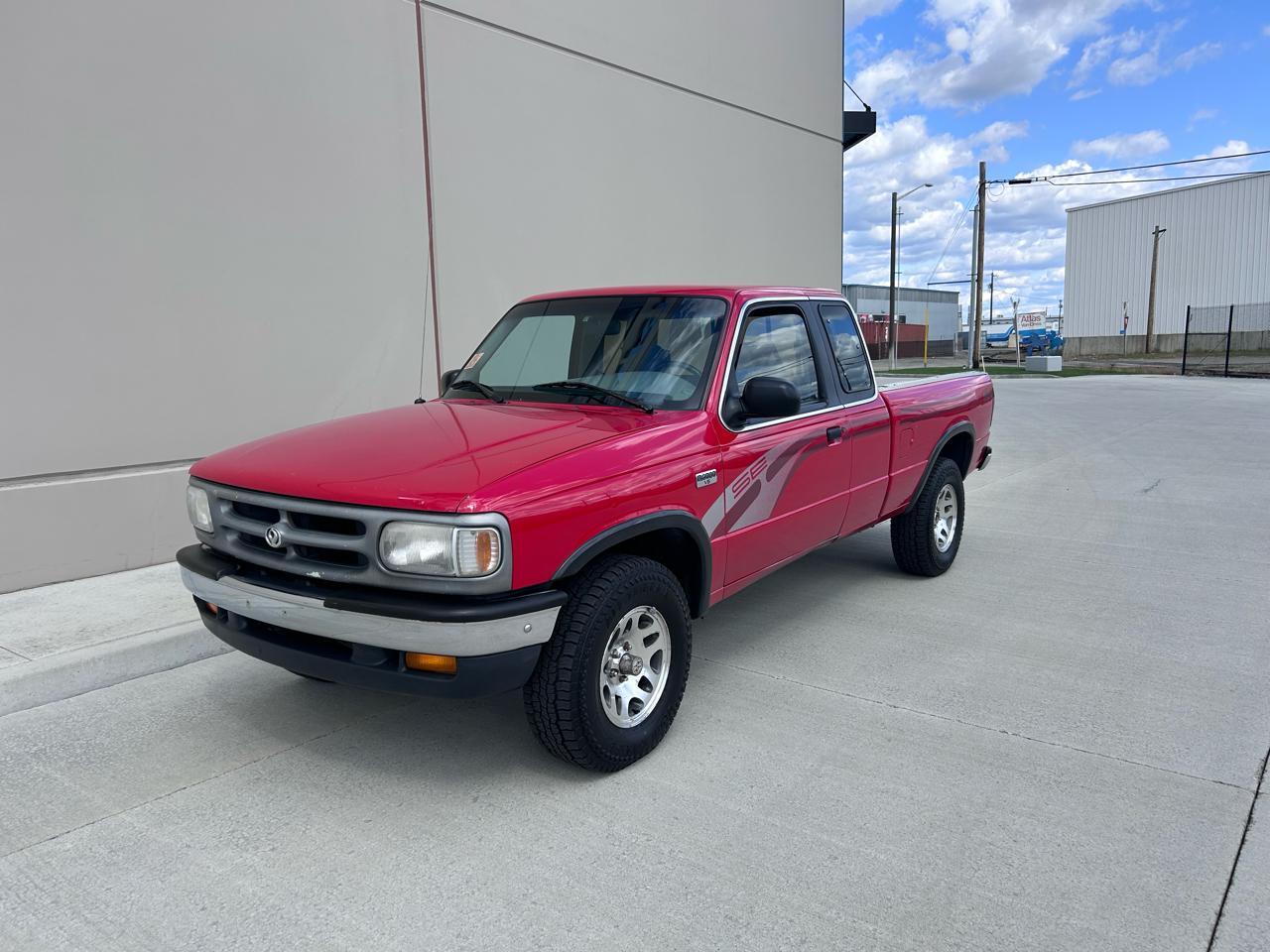 Mazda B-Series B4000 Cab Plus 4WD 1997