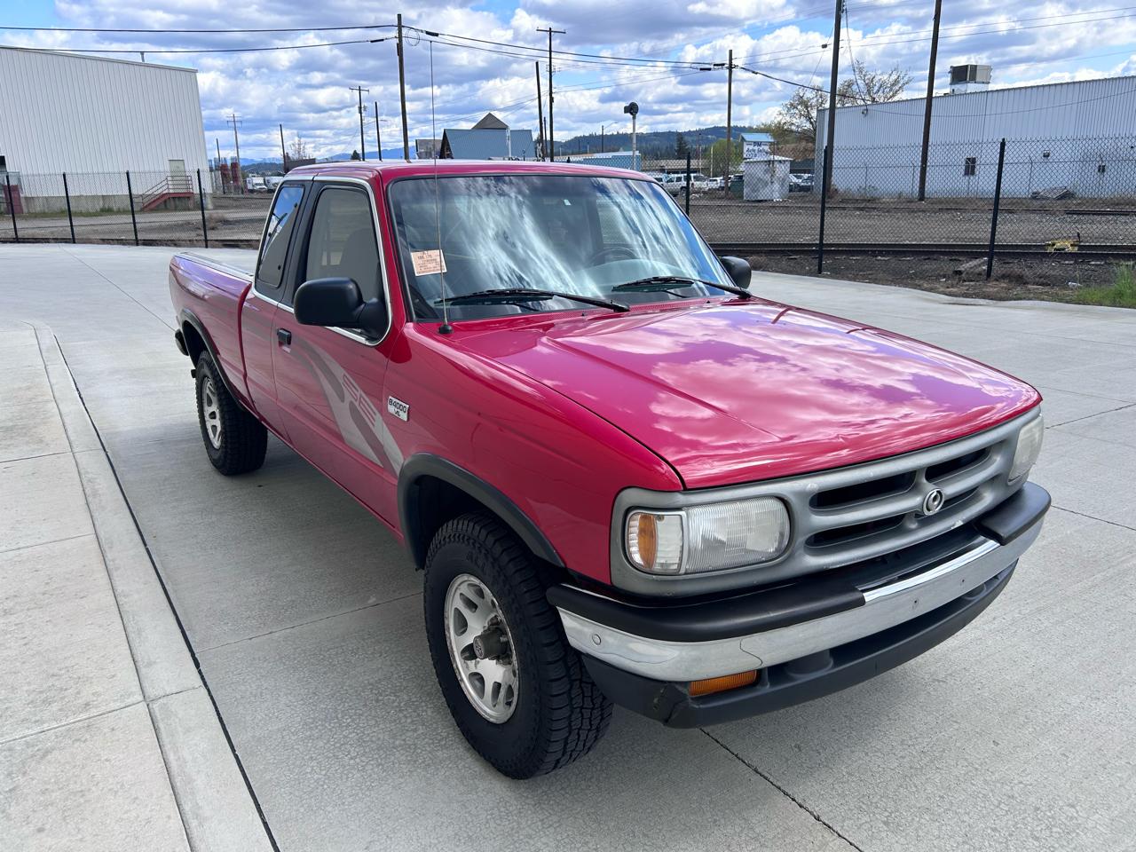 Mazda B-Series B4000 Cab Plus 4WD 1997