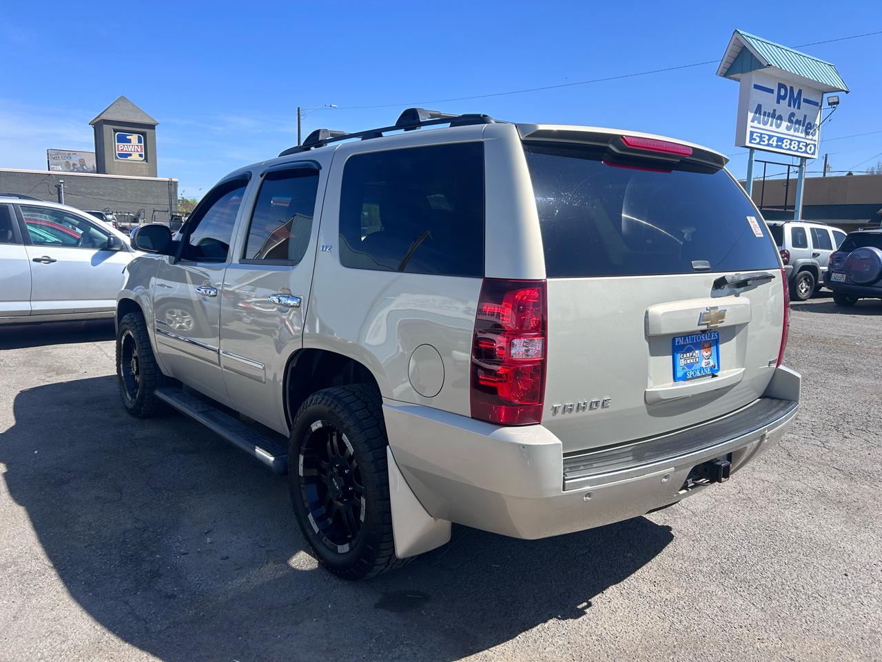Chevrolet Tahoe LTZ 4WD 2011