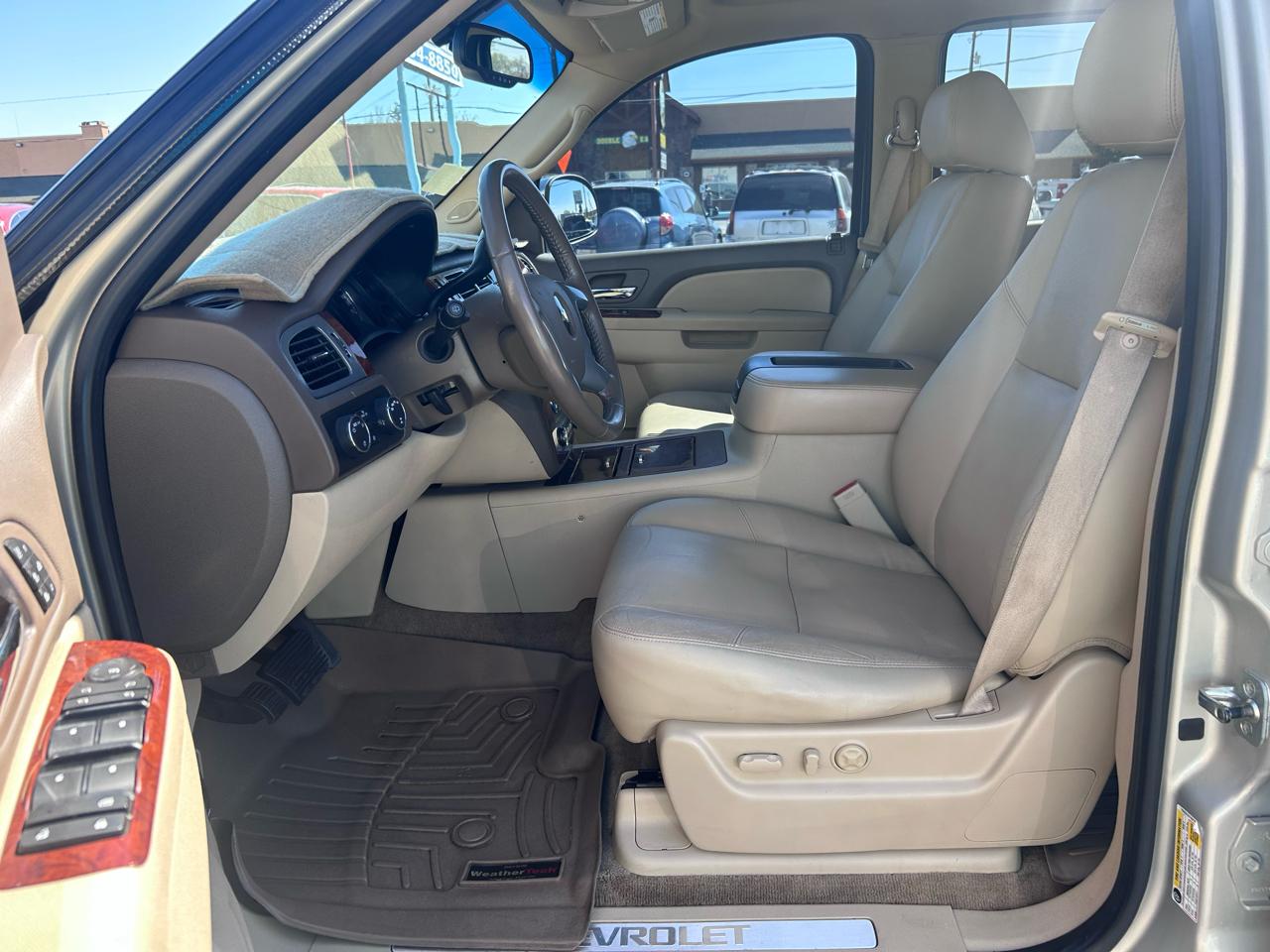 Chevrolet Tahoe LTZ 4WD 2011