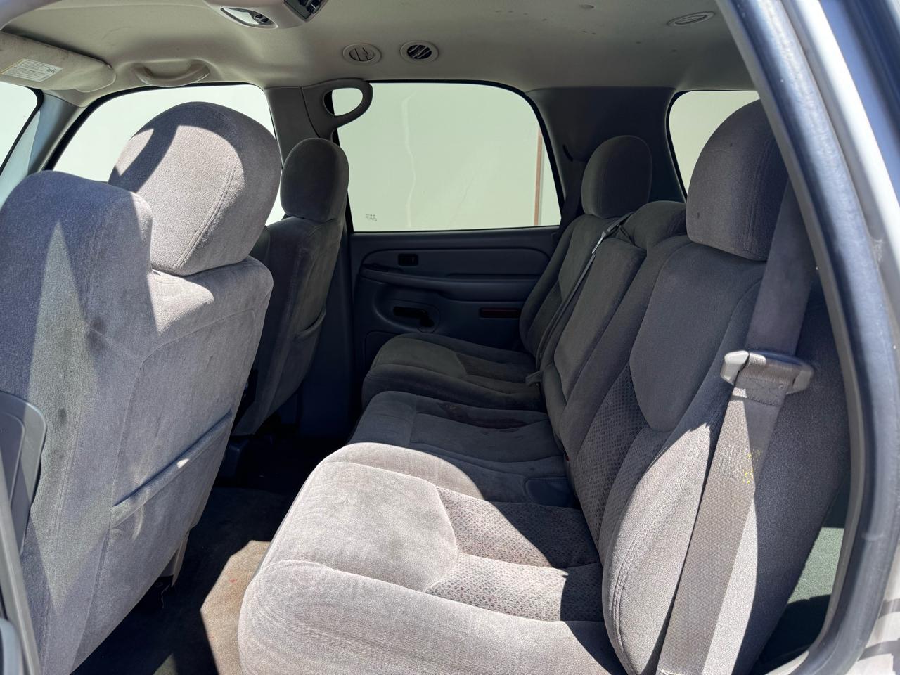 Chevrolet Tahoe 4WD 2004