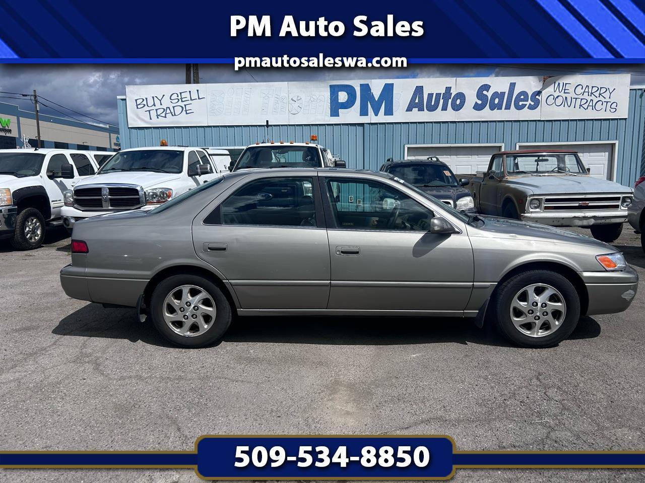 Toyota Camry LE V6 1999
