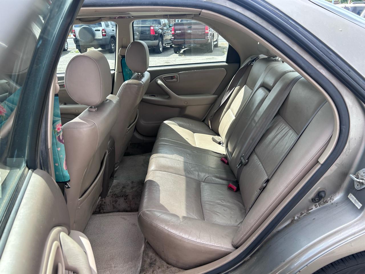 Toyota Camry LE V6 1999