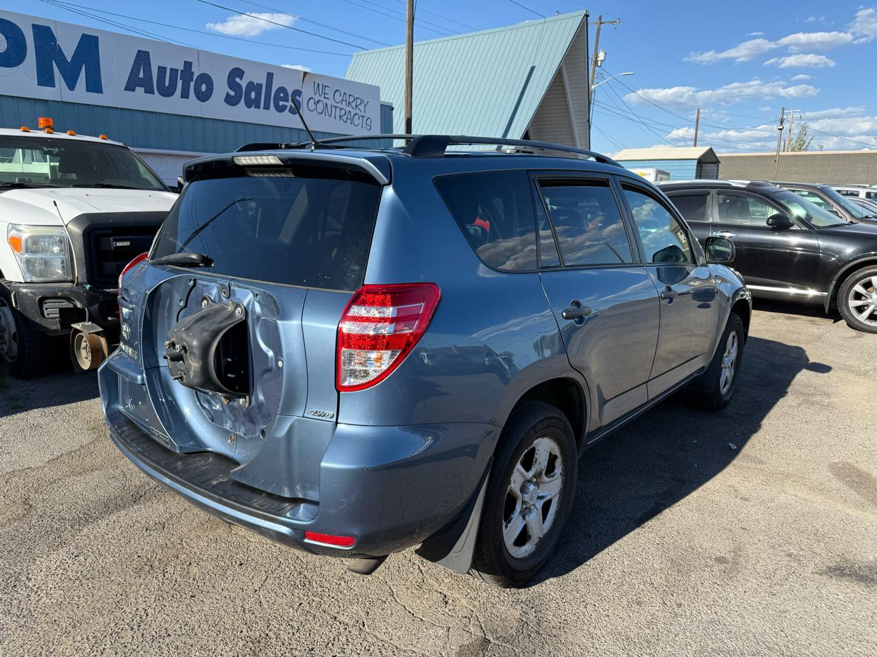Toyota RAV4 Base I4 4WD 2010