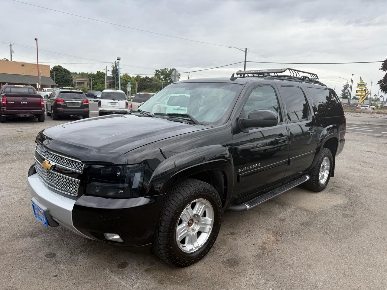 Chevrolet Suburban LT 1500 4WD 2014