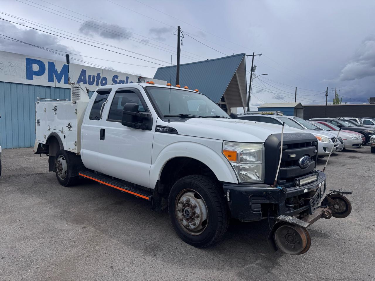 Ford F-250 SD XL SuperCab 4WD 2015
