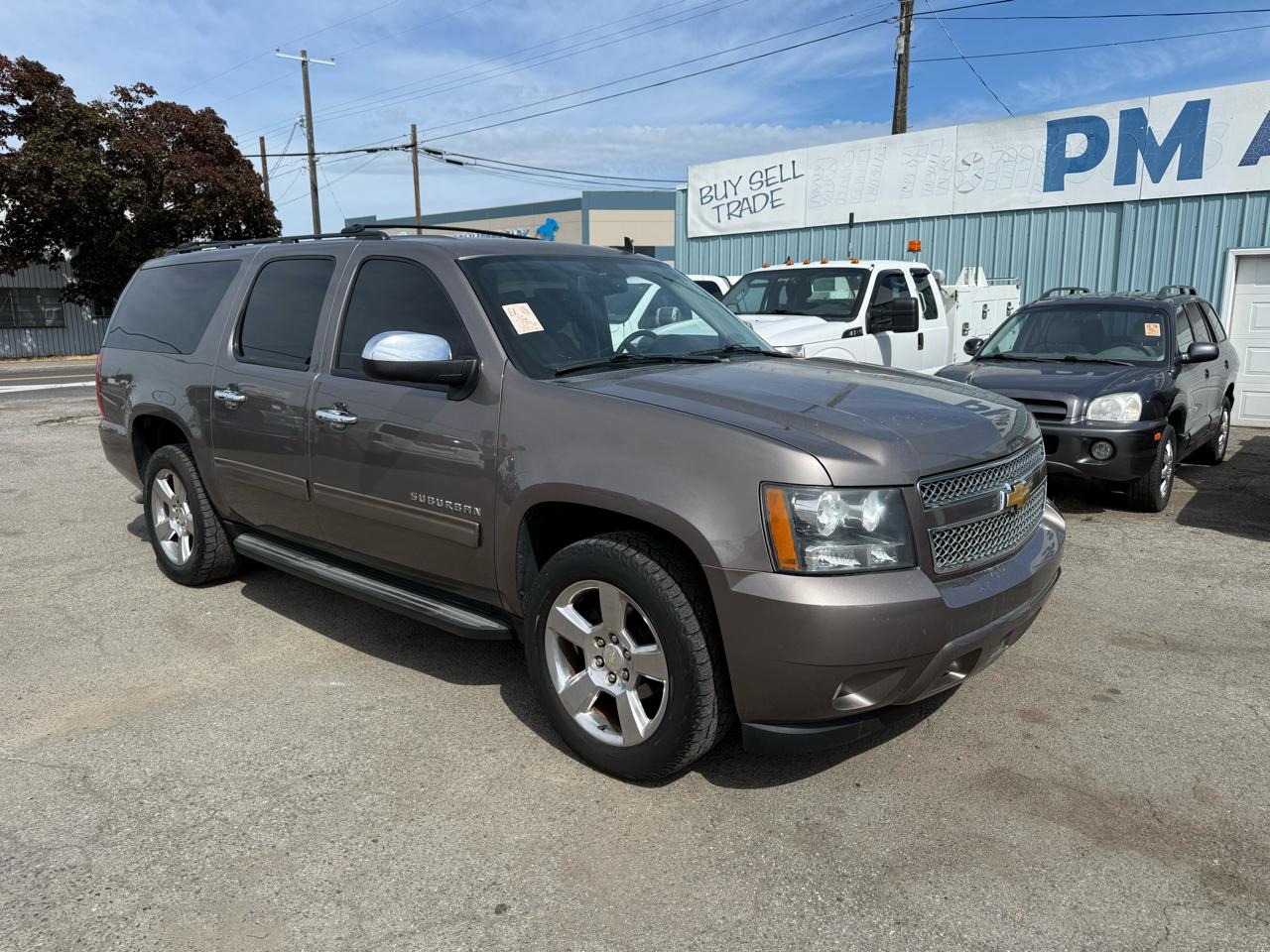 Chevrolet Suburban LS 1500 2WD 2014
