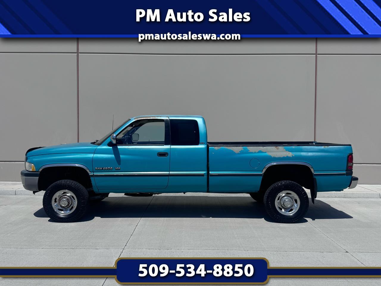 1997 Dodge Ram 2500 ST Club Cab 8-ft. Bed 4WD