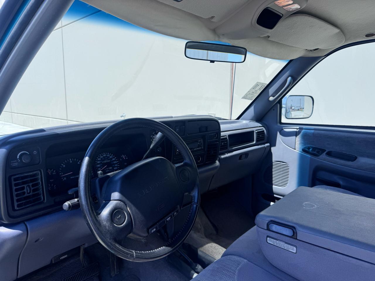 Dodge Ram 2500 ST Club Cab 8-ft. Bed 4WD 1997