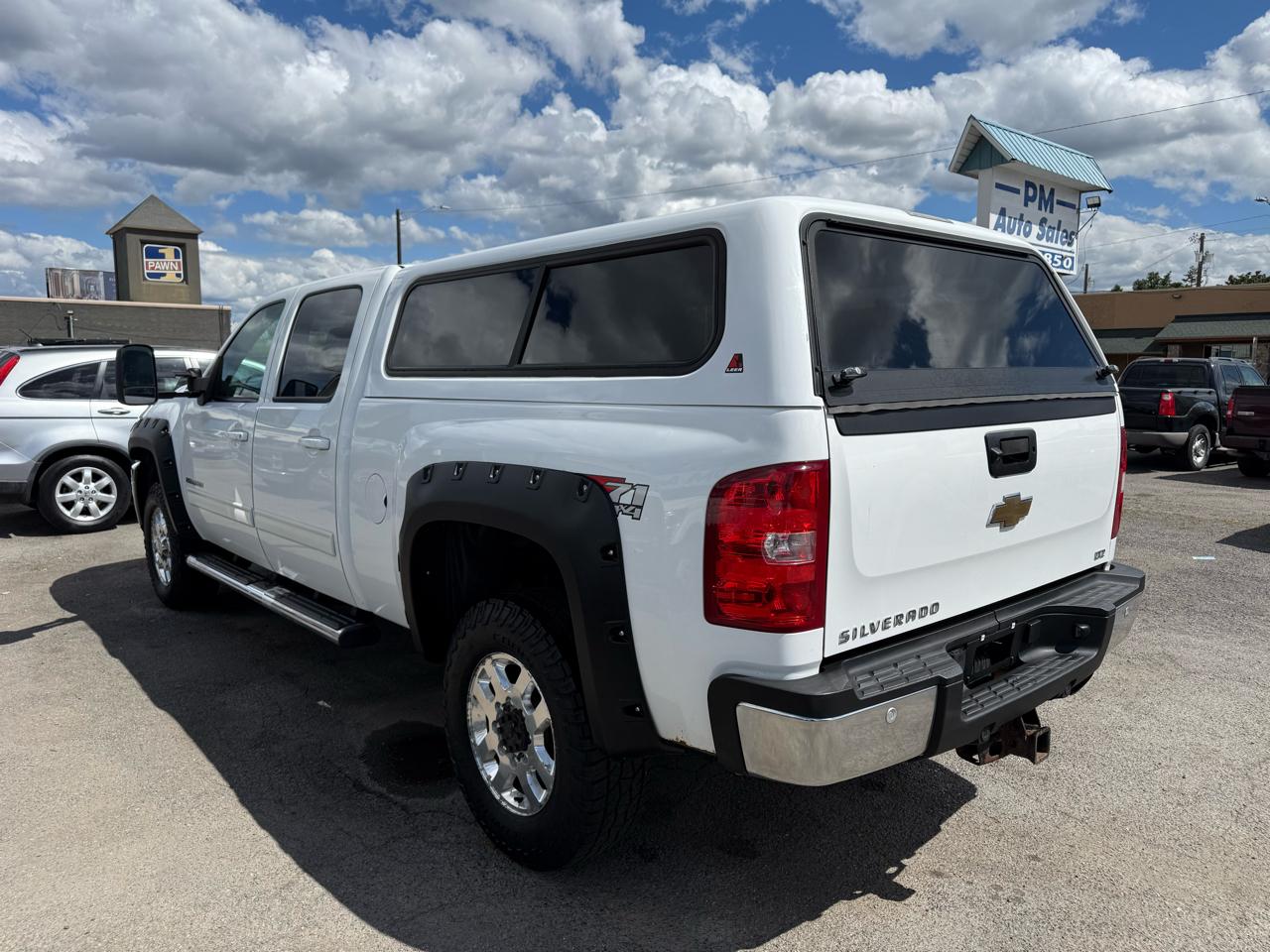Chevrolet Silverado 2500HD LTZ Crew Cab 4WD 2011
