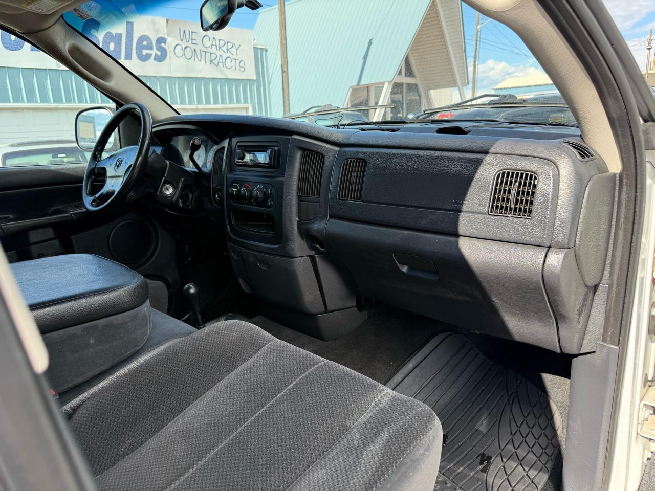 Dodge Ram 2500 ST Quad Cab Short Bed 4WD 2003