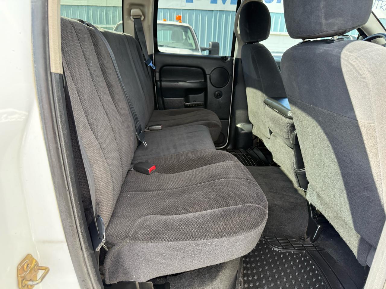 Dodge Ram 2500 ST Quad Cab Short Bed 4WD 2003