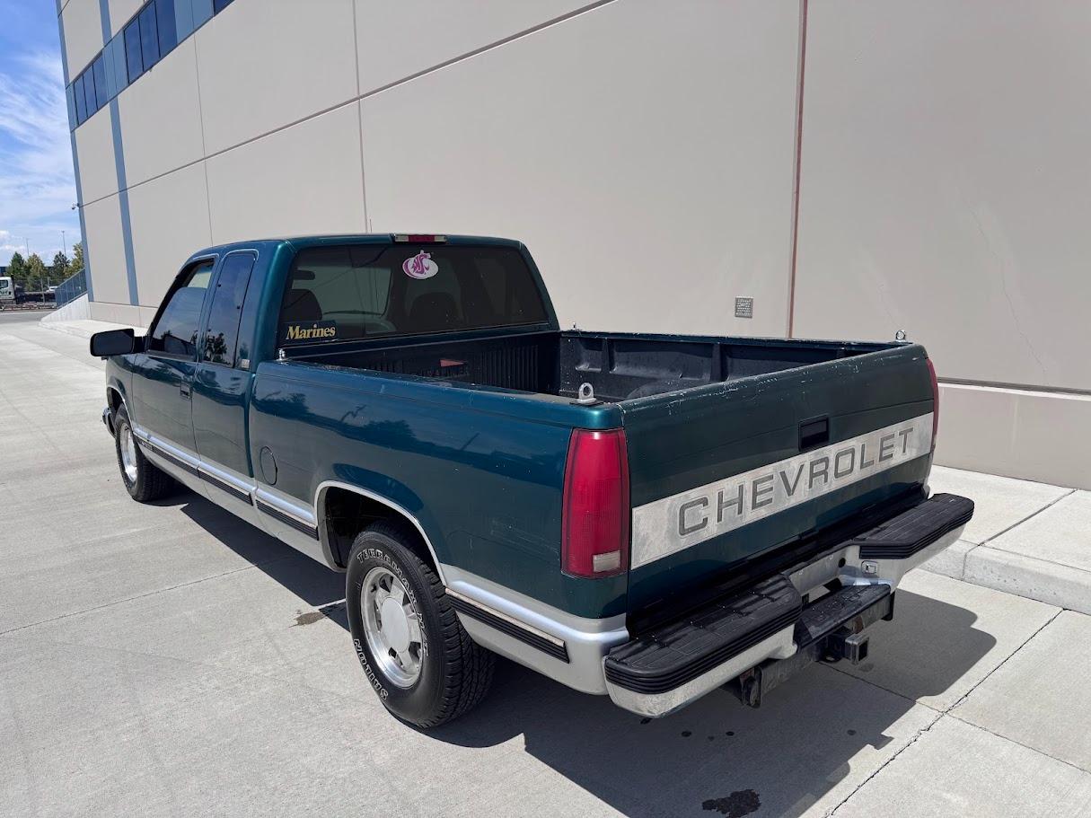 Chevrolet C/K 1500 Ext. Cab 6.5-ft. Bed 2WD 1995