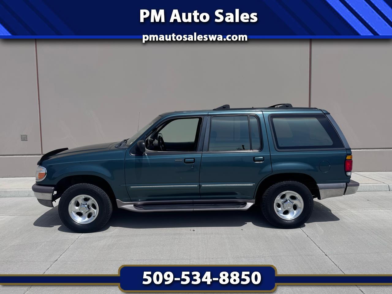 1996 Ford Explorer XL 4-Door 4WD