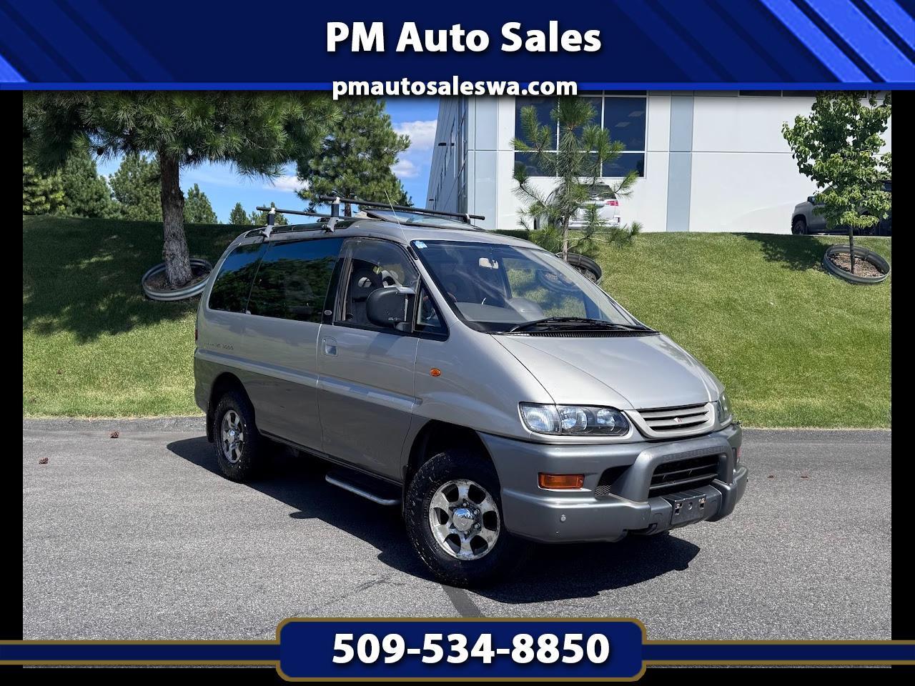 Mitsubishi Delica L400 Space Gear  1997