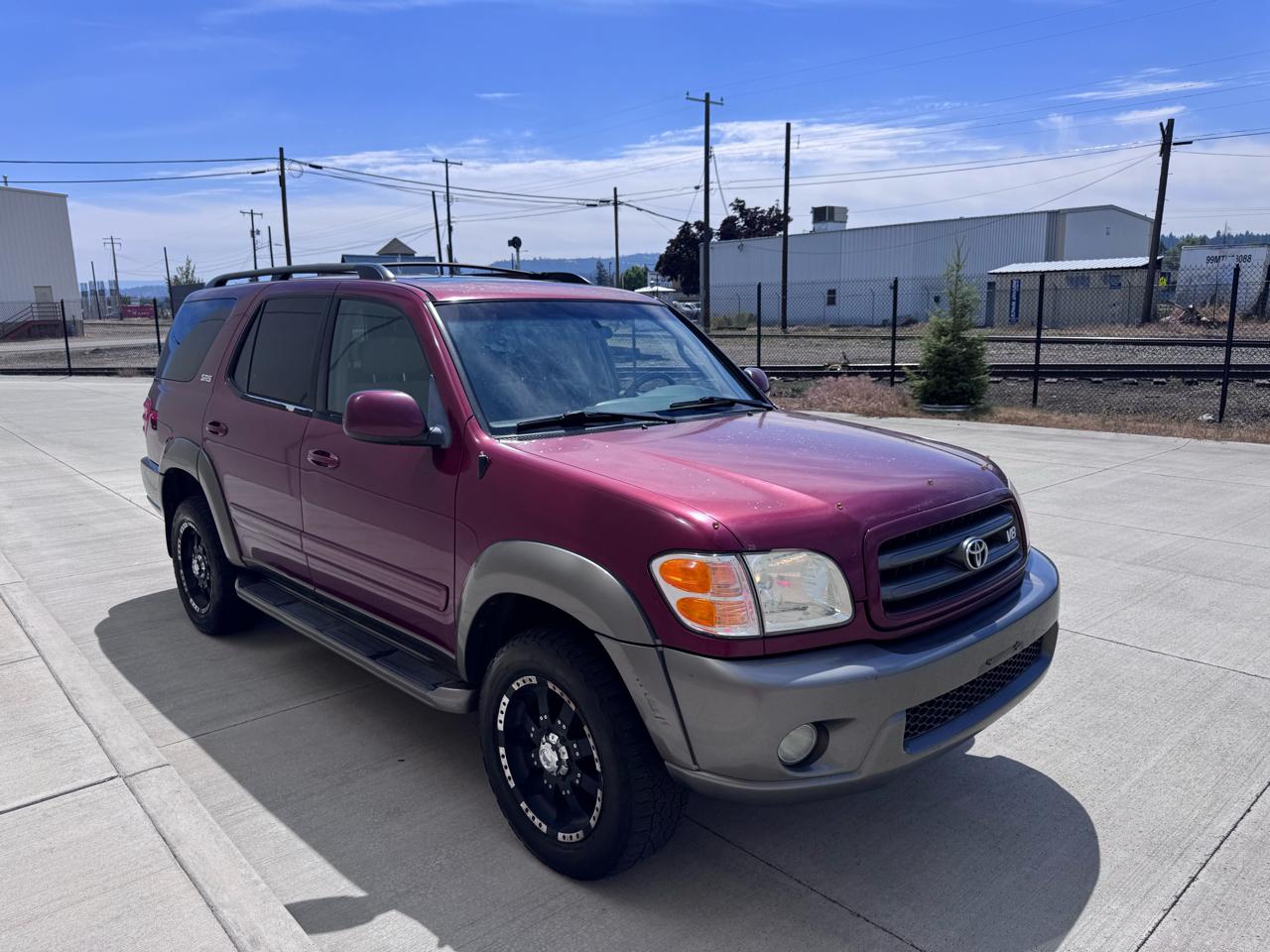 Toyota Sequoia SR5 4WD 2004