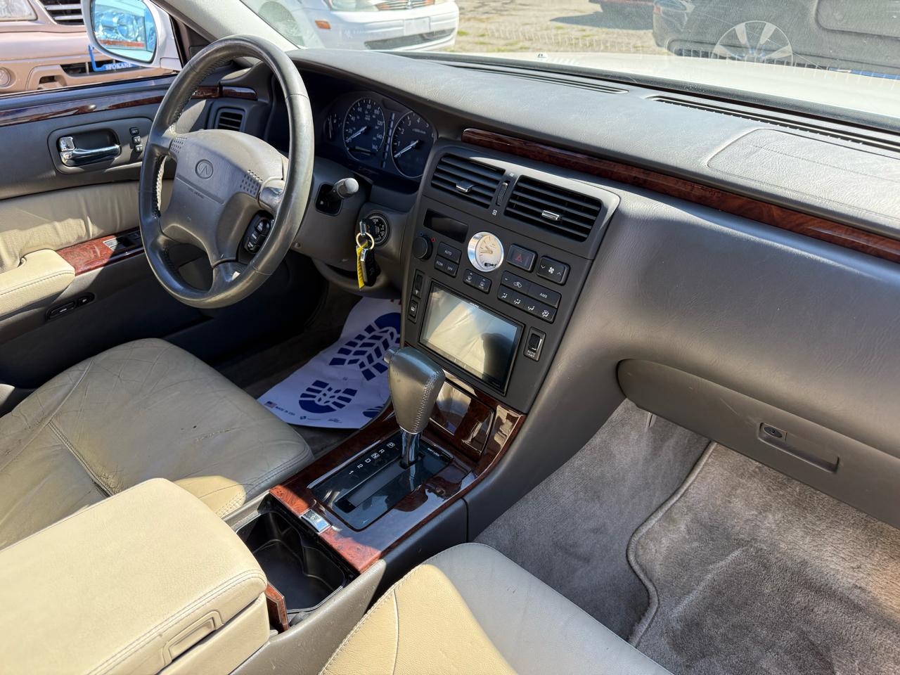 Infiniti Q45 Base 1999
