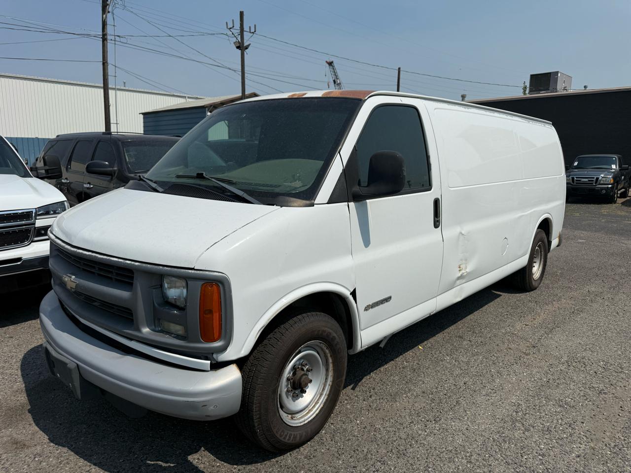 Chevrolet Express 2500 Extended Cargo 2002