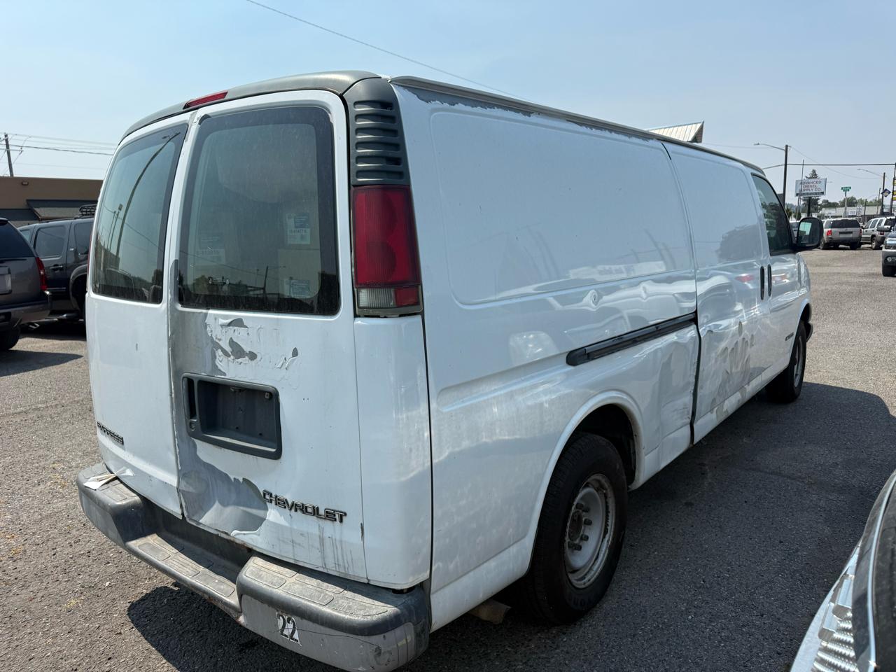 Chevrolet Express 2500 Extended Cargo 2002