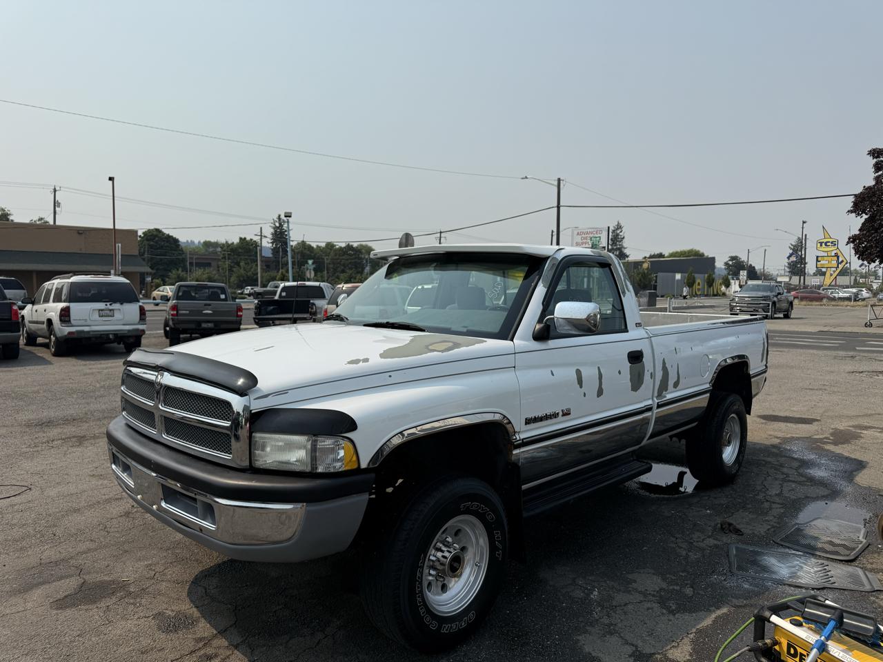 Dodge Ram 2500 LT LD Reg. Cab 8-ft. Bed 4WD 1995