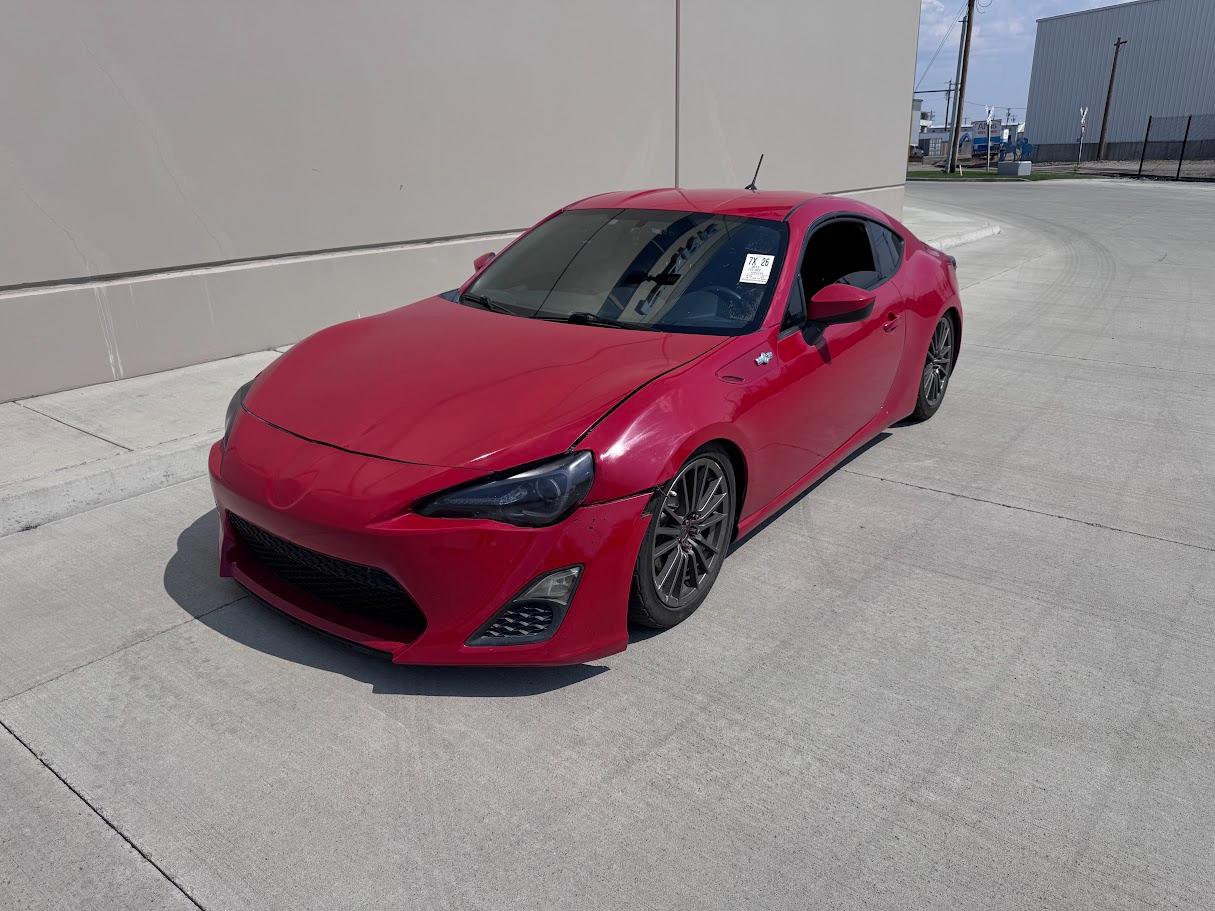 Scion FR-S 6MT 2013