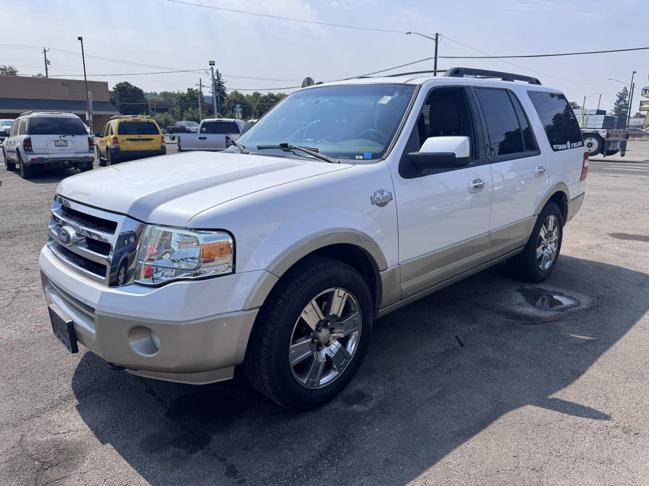 Ford Expedition King Ranch 4D SUV 4WD 2010