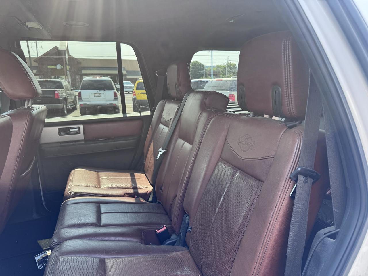 Ford Expedition King Ranch 4D SUV 4WD 2010