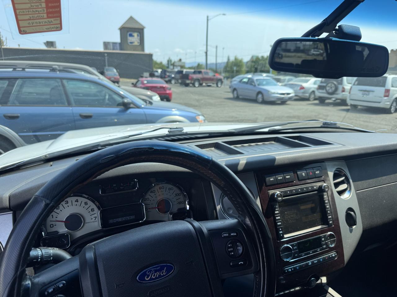Ford Expedition King Ranch 4D SUV 4WD 2010