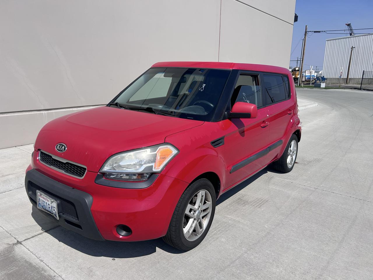Kia Soul + 4D Wagon 2011