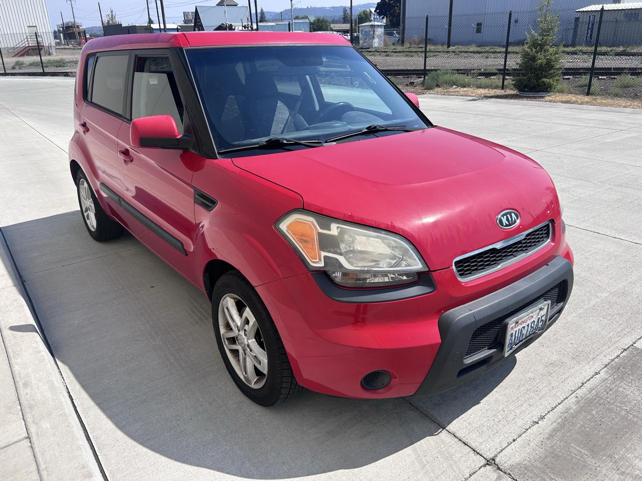 Kia Soul + 4D Wagon 2011