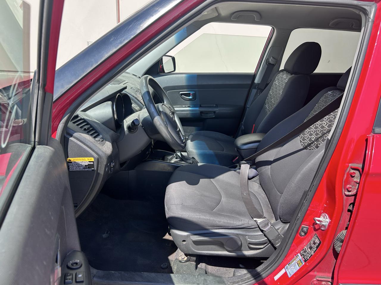 Kia Soul + 4D Wagon 2011