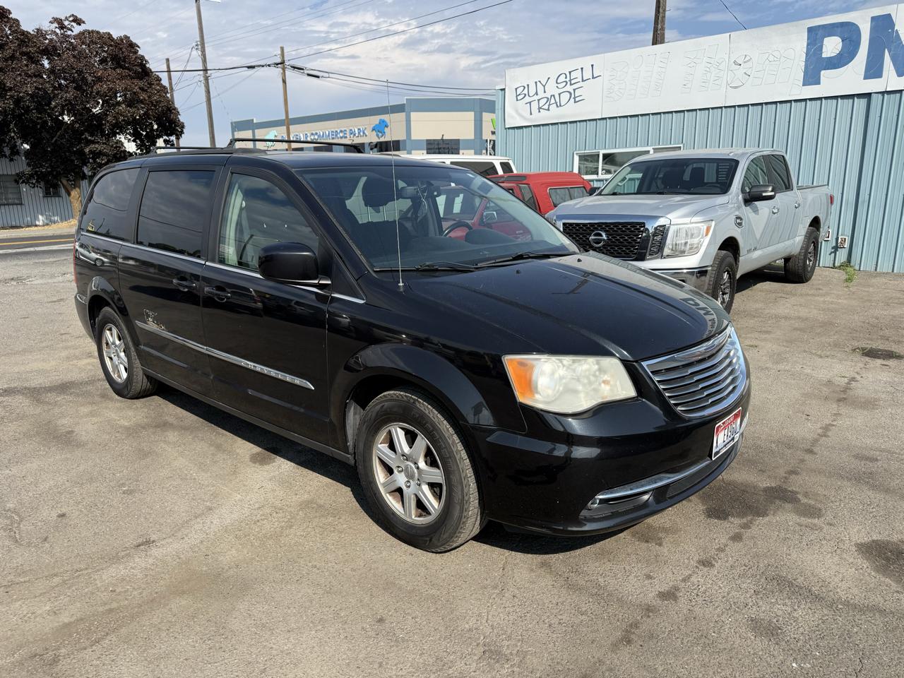 Chrysler Town & Country Touring 2012