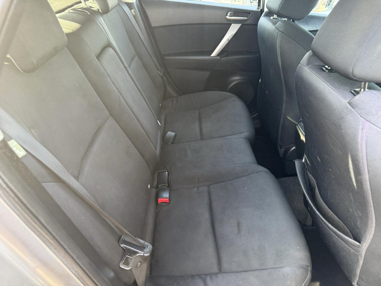 Mazda MAZDA3 s Sport 5-Door 2010